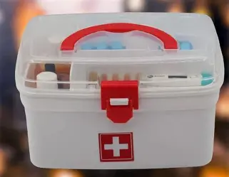 PLASTIC FIRST AID BOX