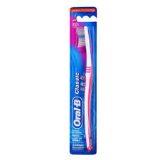 ORAL-B TOOTH BRUSH (CLASSIC)